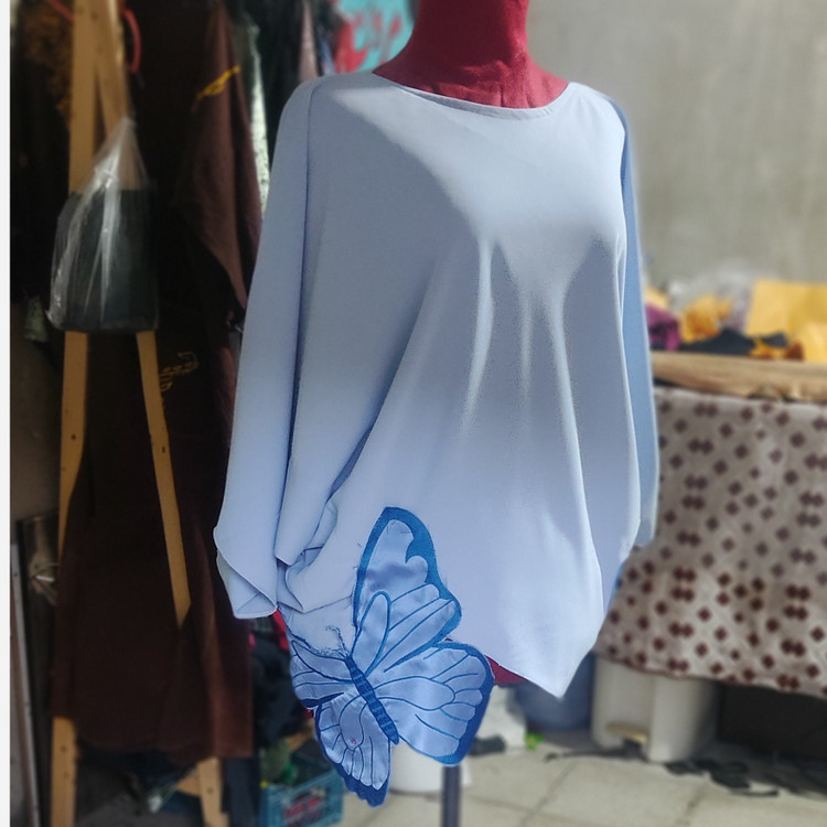 شومیز با گلدوزی پروانه ای